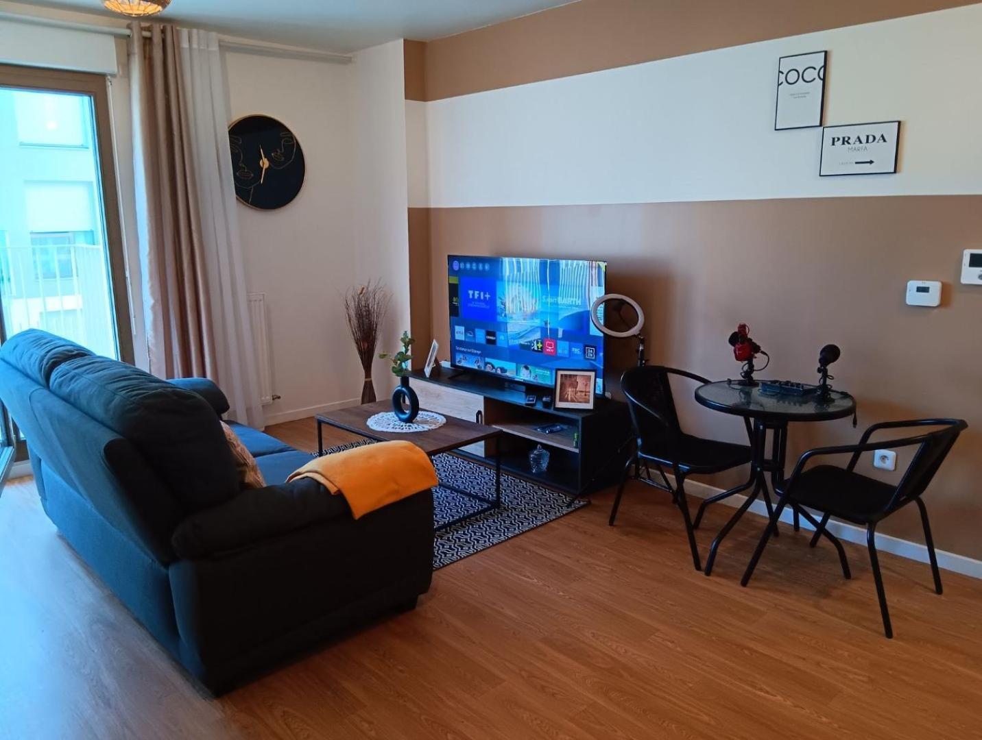 Destiny Appart' Paris -Beauvais-Orly- Podcasts- Stade De France Stains Dış mekan fotoğraf